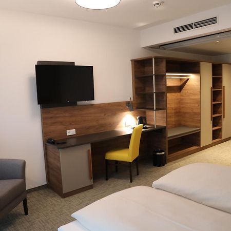 Hotel Includio Ρέγκενσμπουργκ Δωμάτιο φωτογραφία