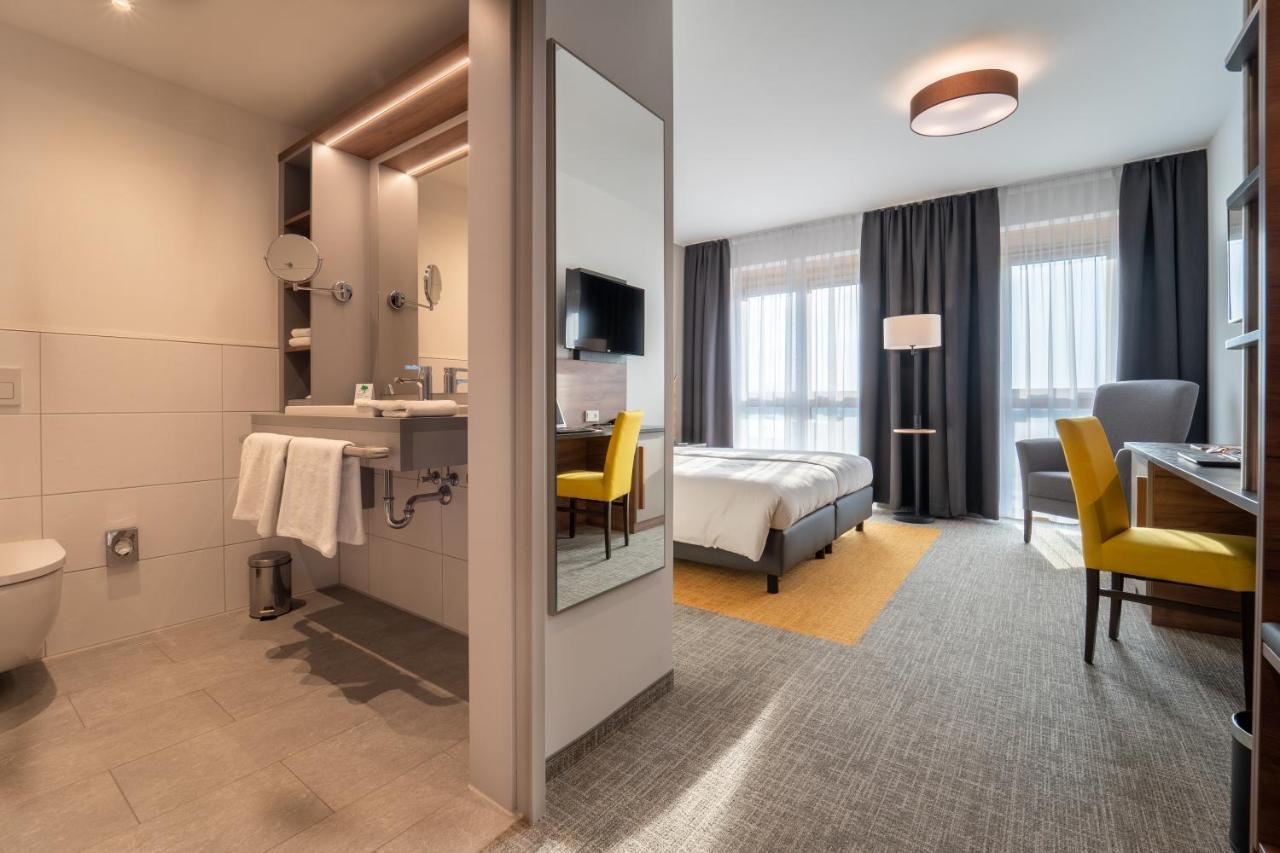 Hotel Includio Ρέγκενσμπουργκ Εξωτερικό φωτογραφία